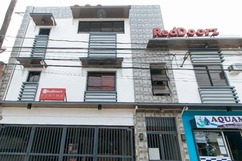 Photo of RedDoorz near New Government Center, 3-star hotel in Bacolod