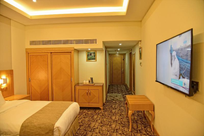 Photo of Muscat Plaza Hotel, 4-star hotel in Muscat