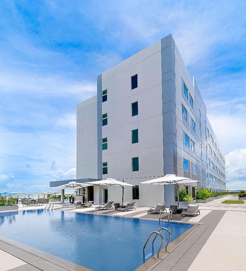 Photo of Park Inn By Radisson Bacolod, 4-star hotel in Bacolod