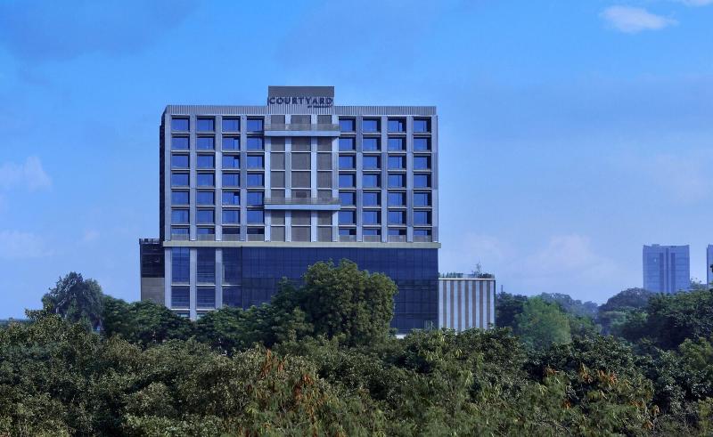Photo of Gateway Ahmedabad Sindhu Bhavan, 5-star hotel in Ahmedabad
