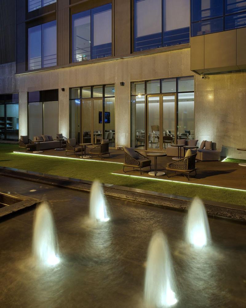 Photo of Gateway Ahmedabad Sindhu Bhavan, 5-star hotel in Ahmedabad