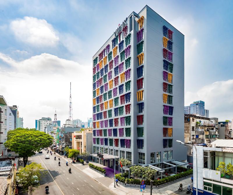 WINK HOTEL SAIGON CENTRE, Unscripted by Hyatt, Singapore
