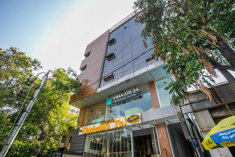 Photo of Vihaari 24 Business Hotel, 3-star hotel in Bengaluru (and vicinity)