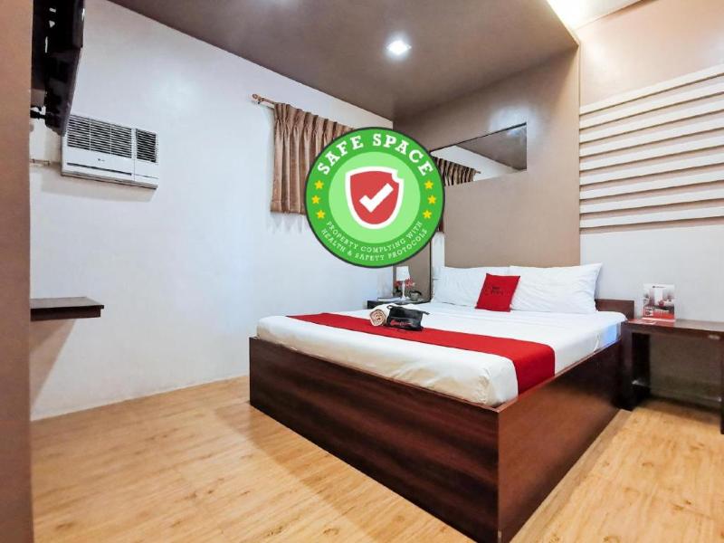 RedDoorz Plus near Robinsons Place Gensan, 3-star hotel in General Santos