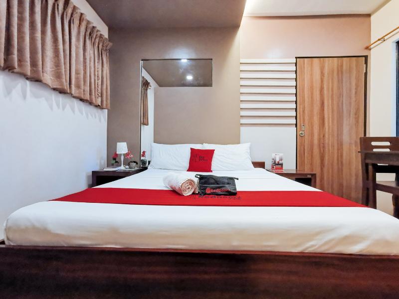 Photo of RedDoorz Plus near Robinsons Place Gensan, 3-star hotel in General Santos