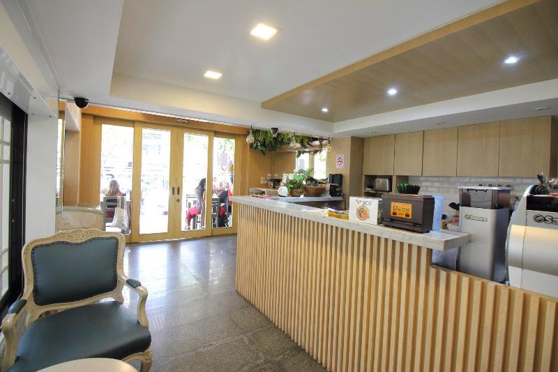 Photo of Super OYO 483 Pannee Hotel Khaosan, 2-star hotel in Bangkok (and vicinity)