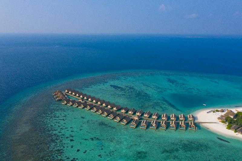 Emerald Faarufushi Resort & Spa, Singapore