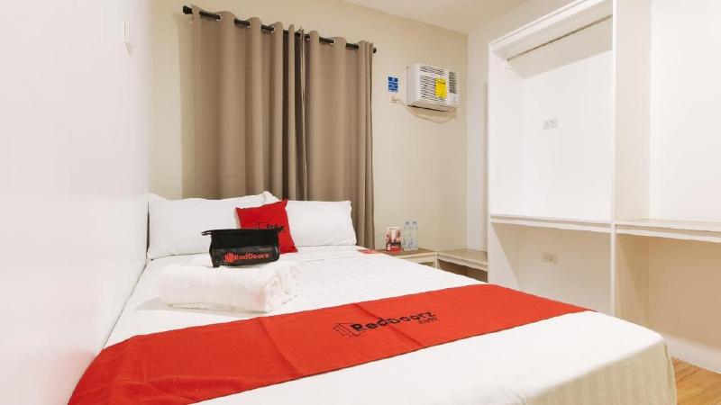 Photo of RedDoorz @ Golite Old Albay, 1-star hotel in Legazpi (and vicinity)