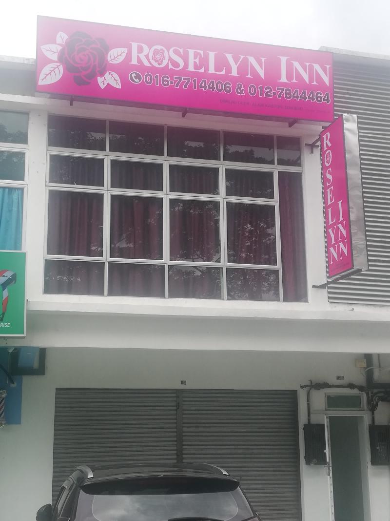 Photo of Hotel O Roselyn Inn 2, 2-star hotel in Pasir Gudang