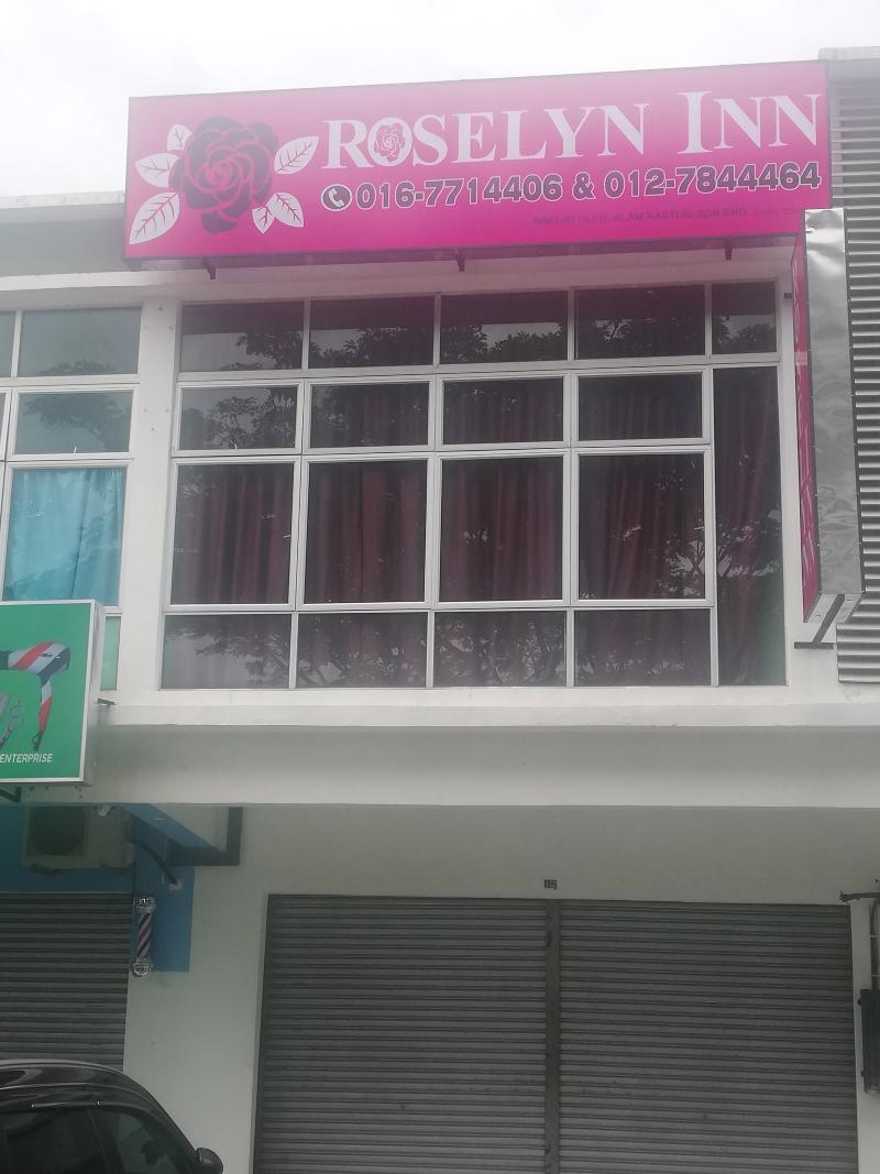Photo of Hotel O Roselyn Inn 2, 2-star hotel in Pasir Gudang