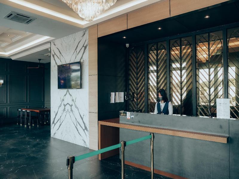 Amigo Hotel Bintulu, Singapore