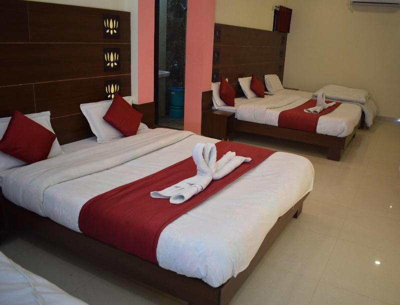 Photo of Hotel Shree Pratham Milan, 3-star hotel in Sadri (and vicinity)
