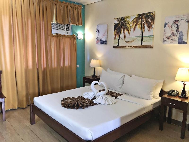 Photo of Sea Garden Resort Iloilo hotel in Leganes