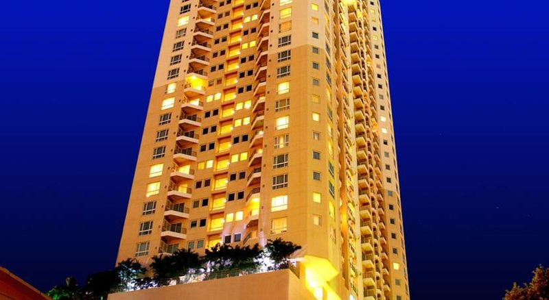 Perdana Kuala Lumpur City Centre, Singapore