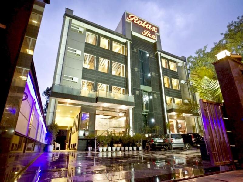 Relax Inn exterior, 3-Star hotel in Delhi (and vicinity)