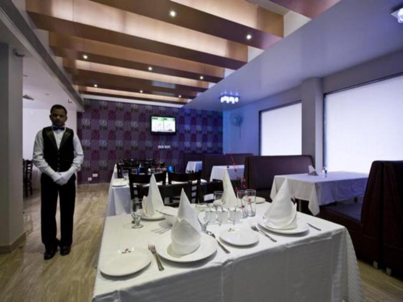 Photo of Relax Inn, 3-star hotel in Delhi (and vicinity)