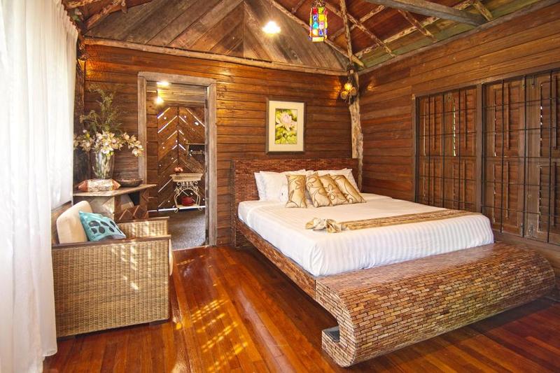 Fig Tree Hill Resort, Singapore
