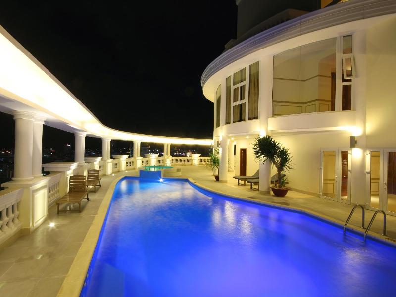 Nha Trang Palace Hotel, Singapore