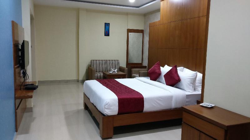 Atlaantic Inn exterior, 2-Star hotel in Bengaluru (and vicinity)