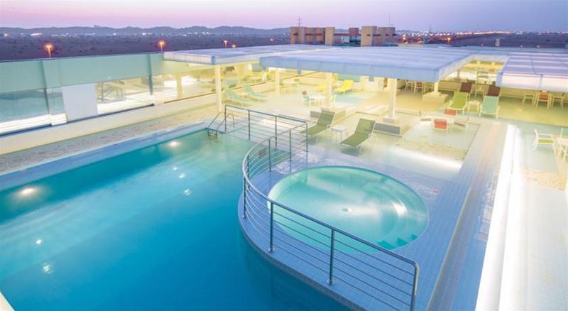 Ayla Bawadi Hotel & Mall, 5-star hotel in Abu Dhabi