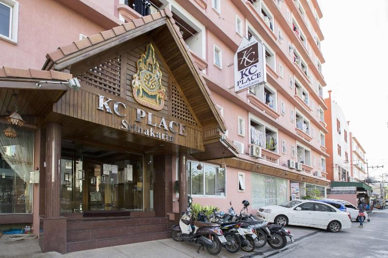 KC Place Srinakarin, Singapore