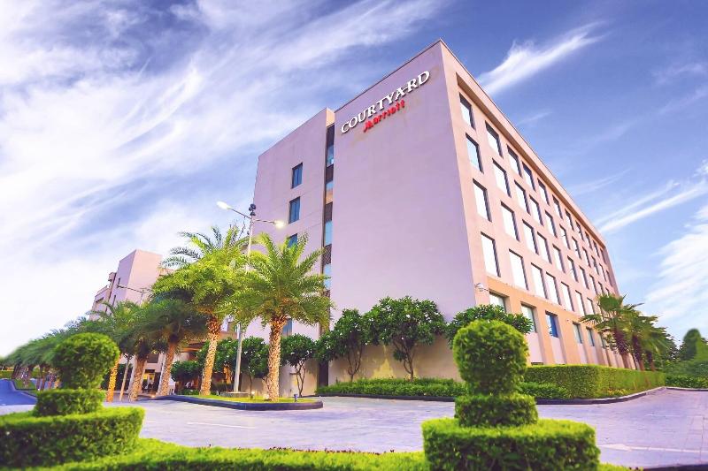 Photo of Courtyard by Marriott Agra, 5-star hotel in Agra District