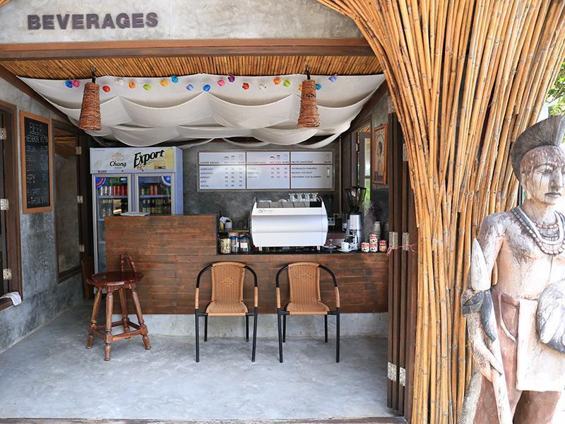 Photo of Tonsak Resort, 3-star hotel in Koh Samet