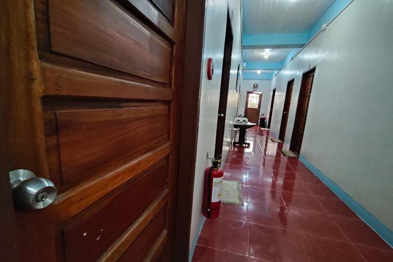 Photo of RBR Hotel and Restaurant, 3-star hotel in Alaminos