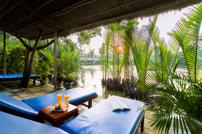 Riverside Oasis Villa, Singapore