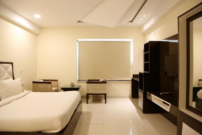 Photo of Kingdom Hotel, 3-star hotel in Moga