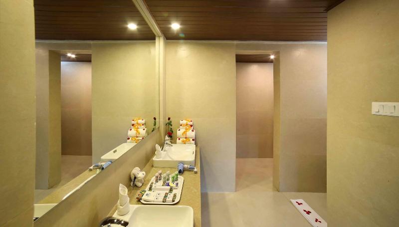 Photo of Uday Backwater Resort, 4-star hotel in Alappuzha