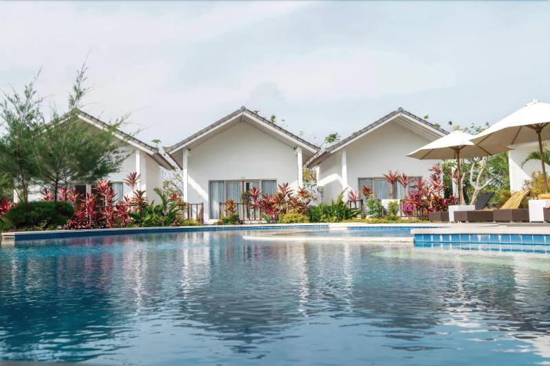 Jepun Sari Uluwatu, Singapore