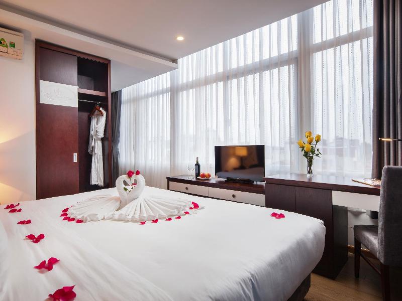 Skyline Hanoi Hotel, Singapore