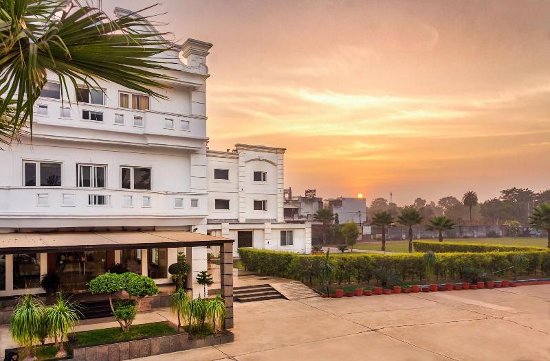 Photo of hotel Ananya Regency, 4-star hotel in Kashipur
