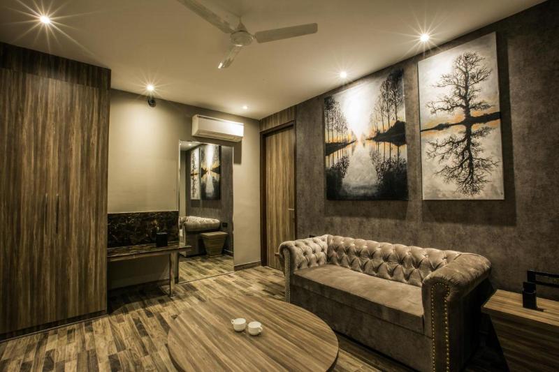 Photo of Sterling Palm Bliss - Rishikesh, 3-star hotel in Haridwar (and vicinity)