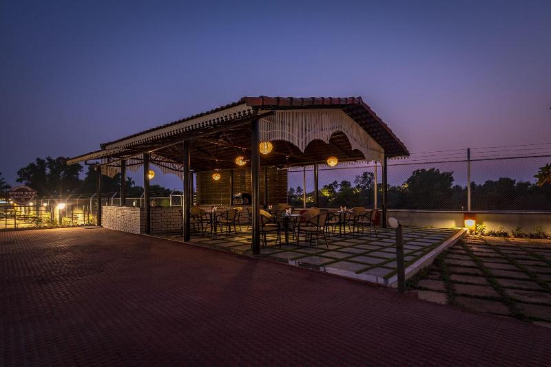 Photo of Salcete Beach Resort, 3-star hotel in Colva
