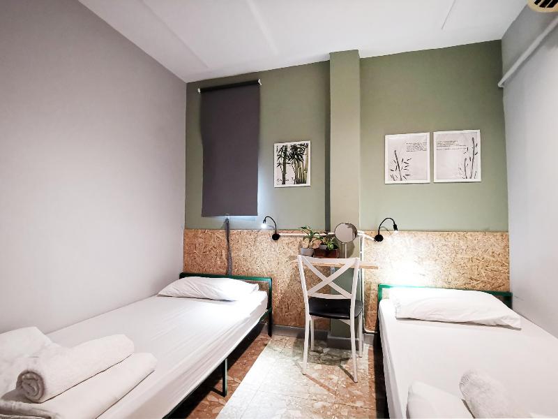 Foresttel.bkk exterior, 2-Star hotel in Bangkok (and vicinity)