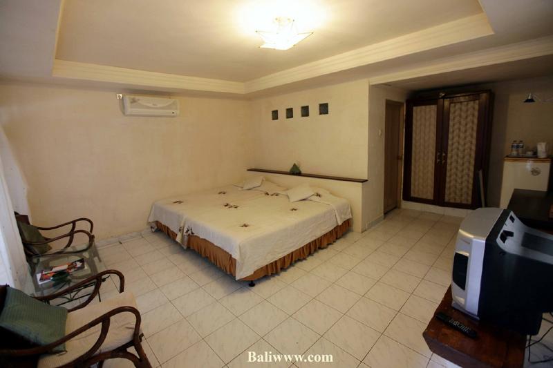 Alit Beach Resort and Villas, Singapore