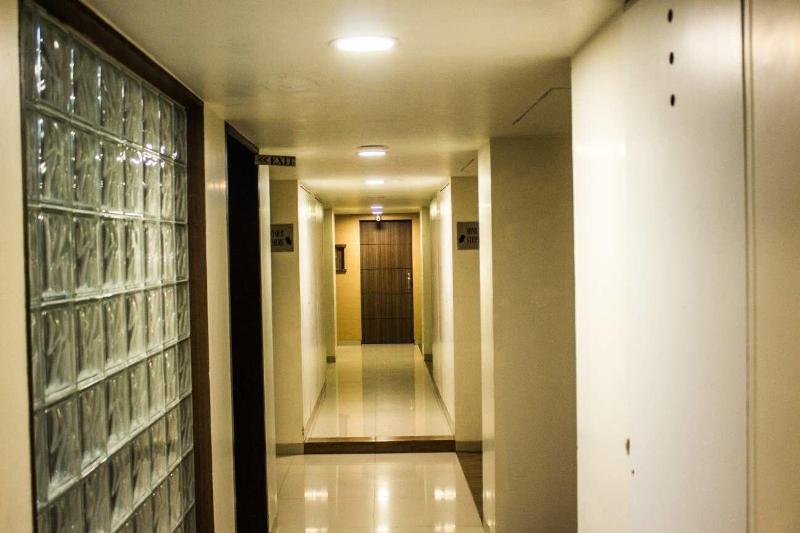 Hotel Corporate exterior, 3-Star hotel in Mumbai (and vicinity)