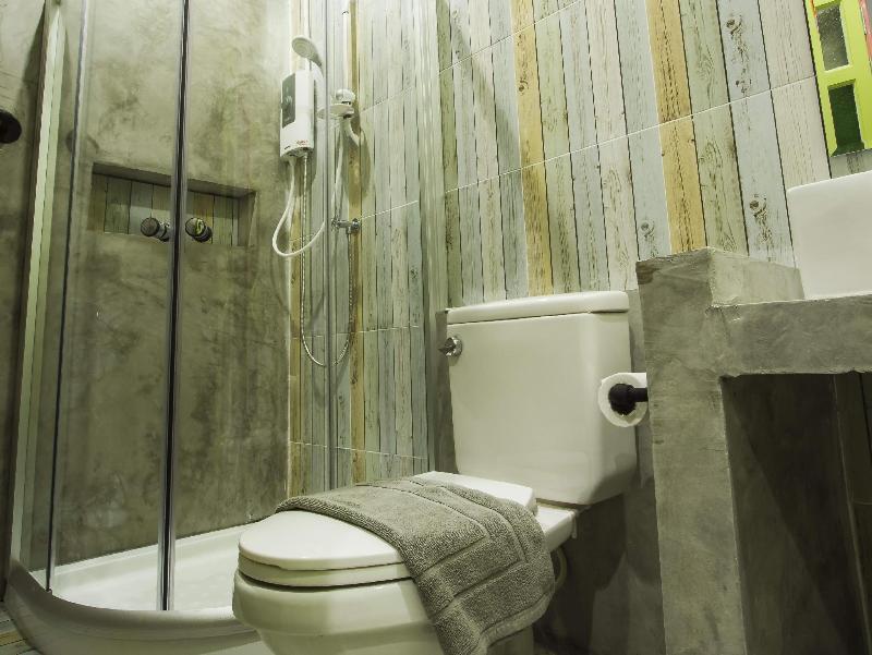 Photo of De Sea Almond Hotel Chumphon, 3-star hotel in Chumphon