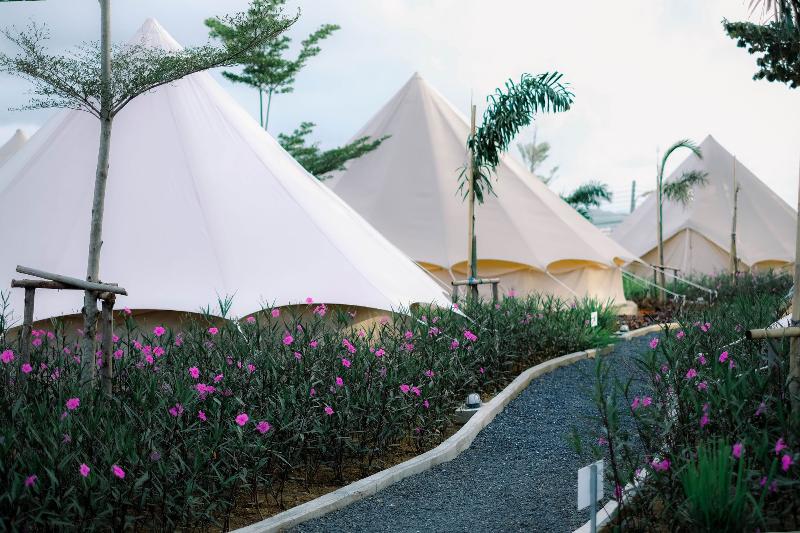 Photo of Roost Glamping, 3-star hotel in Nai Harn Beach