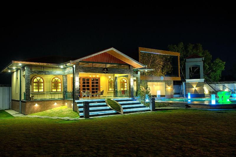 Photo of The Four Vedas Hotel & Resort, 4-star hotel in Siliguri