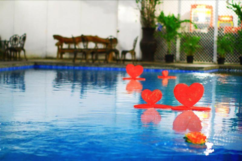 Photo of Kapis Mansions Hotel, 3-star hotel in Roxas City