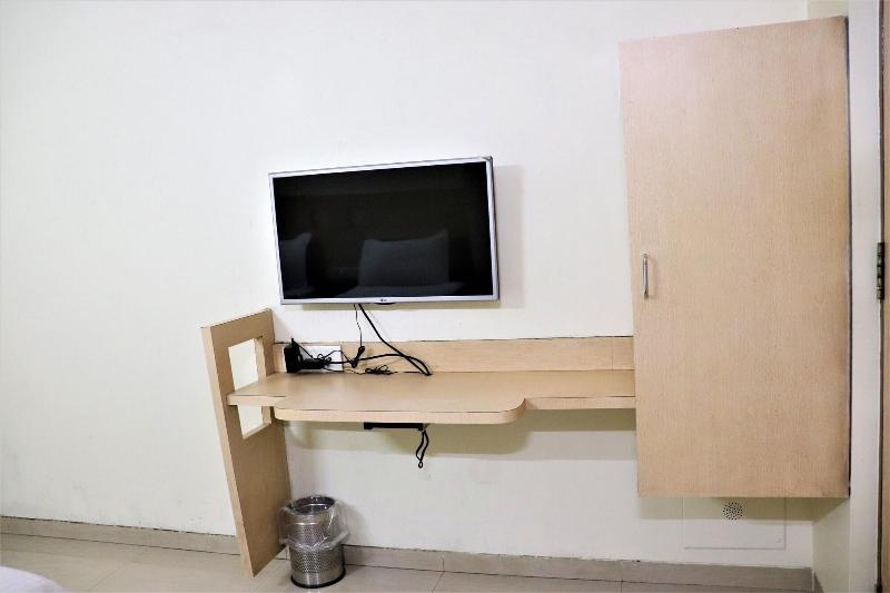 Photo of Hotel Alfa, 3-star hotel in Surat