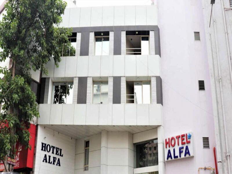 Photo of Hotel Alfa, 3-star hotel in Surat