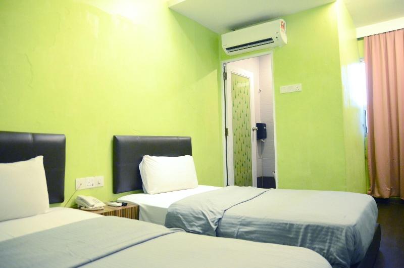 Photo of Newland Hotel, 3-star hotel in Johor Bahru (and vicinity)