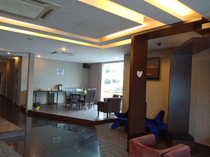 Photo of Newland Hotel, 3-star hotel in Johor Bahru (and vicinity)