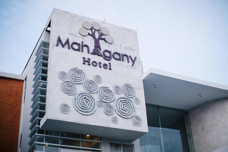 Mahogany Hotel, Singapore