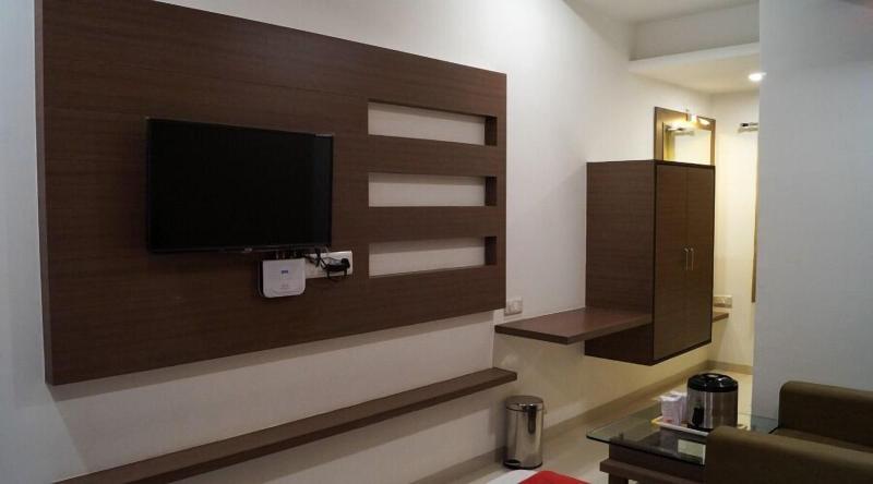 Photo of Hotel Grand Paradise, 3-star hotel in Vadodara