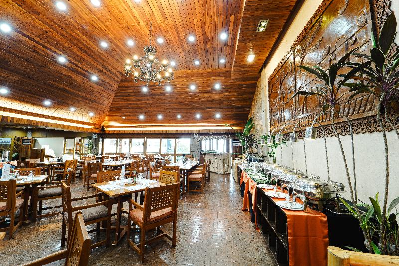 Photo of Sol Y Viento Hotel, 3-star hotel in Calamba